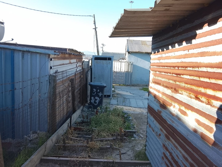  Bedroom Property for Sale in Harare Western Cape